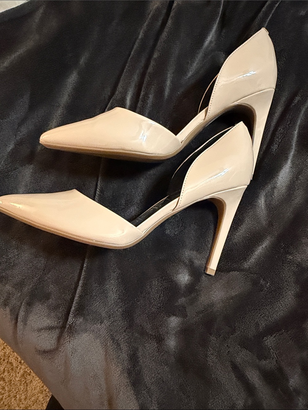 Calvin Klein Nude D'Orsay Pointed-Toe Pumps with stiletto heel  size 8 - Picture 3 of 5